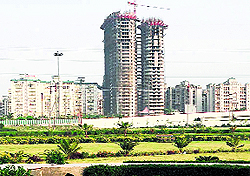 Supertech Noida twin towers to be razed, Supreme Court cites builder-authority collusion