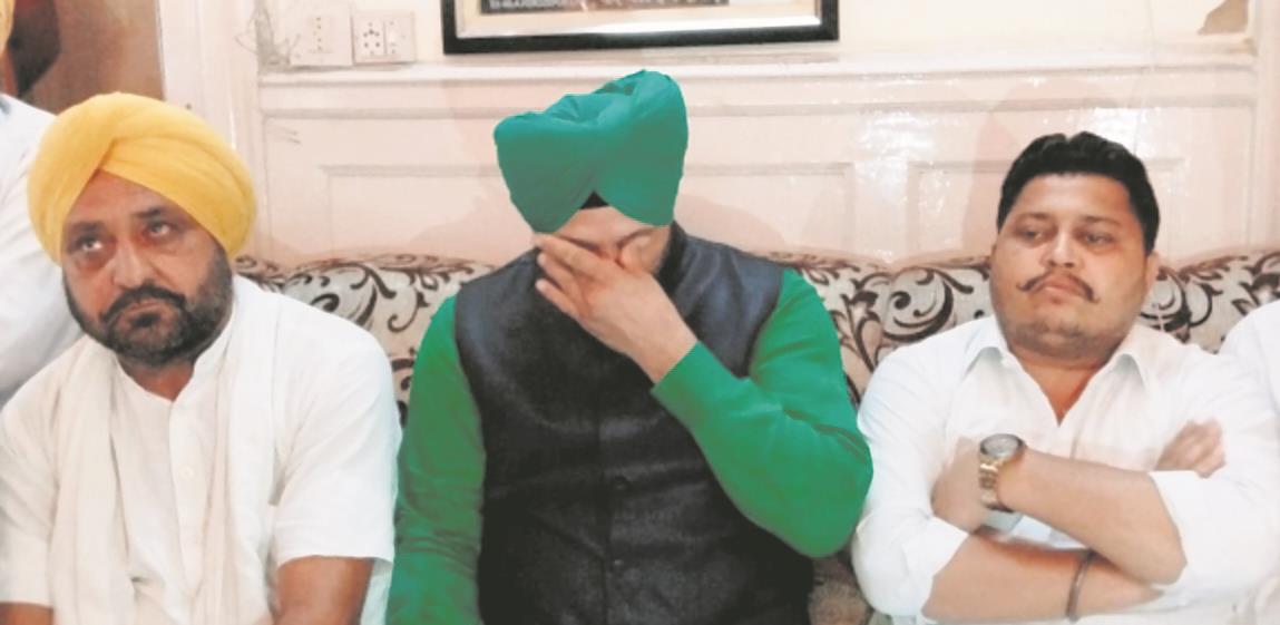 Ferozepur: BJP ex-MLA Sukhpal Singh Nannu quits party over farm laws