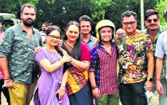The cast and crew of Tera Mera Saath Rahe bonds well on the sets