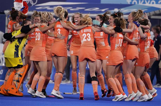 Tokyo 2020 - Netherlands back on top with convincing win over Argentina in  hockey gold medal match - Eurosport