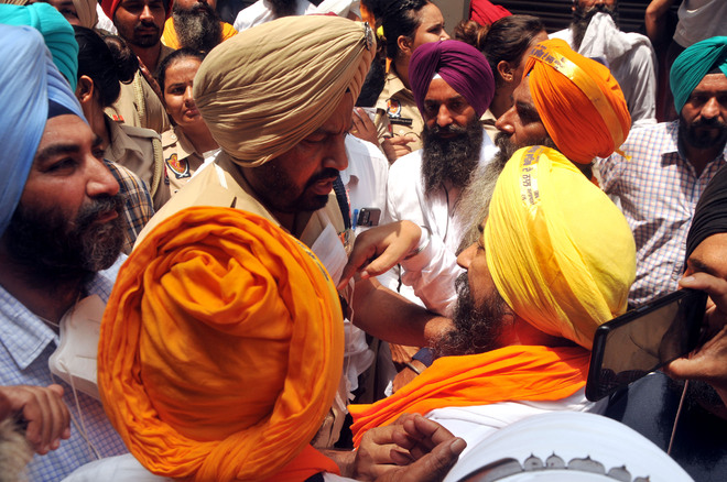 Sikh Sadbhawna Dal activists’ bid to stop SGPC project foiled