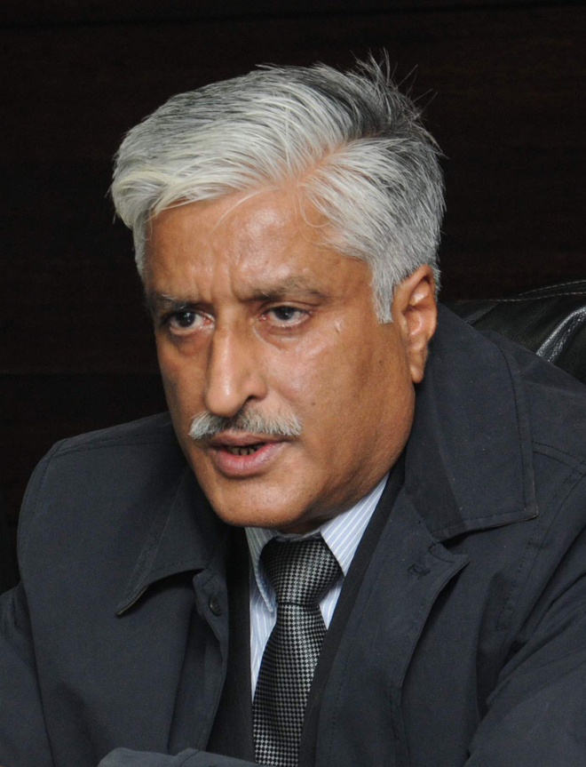 Cops, Punjab VB sleuths at ex-DGP Sumedh Saini’s house in Chandigarh