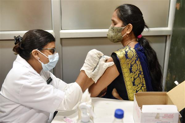 Covid-19 vaccine doses administered in India crosses 72 crore: Govt