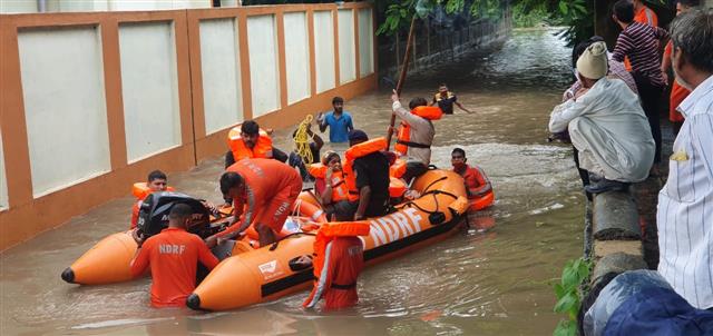 Rains batter Rajkot, Jamnagar in Gujarat; over 200 people rescued, 7,000 shifted to safer places