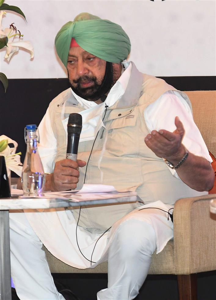 Amarinder slams LoP Harpal Cheema on law and order assertions