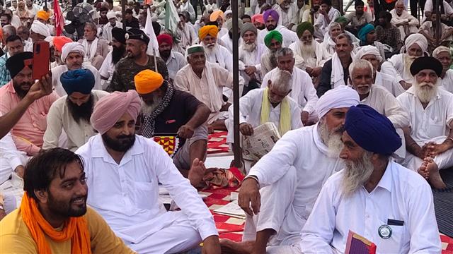Haryana minister Anil Vij says govt ready for impartial probe into ‘entire Karnal episode’ as farmers’ protest enters day 3