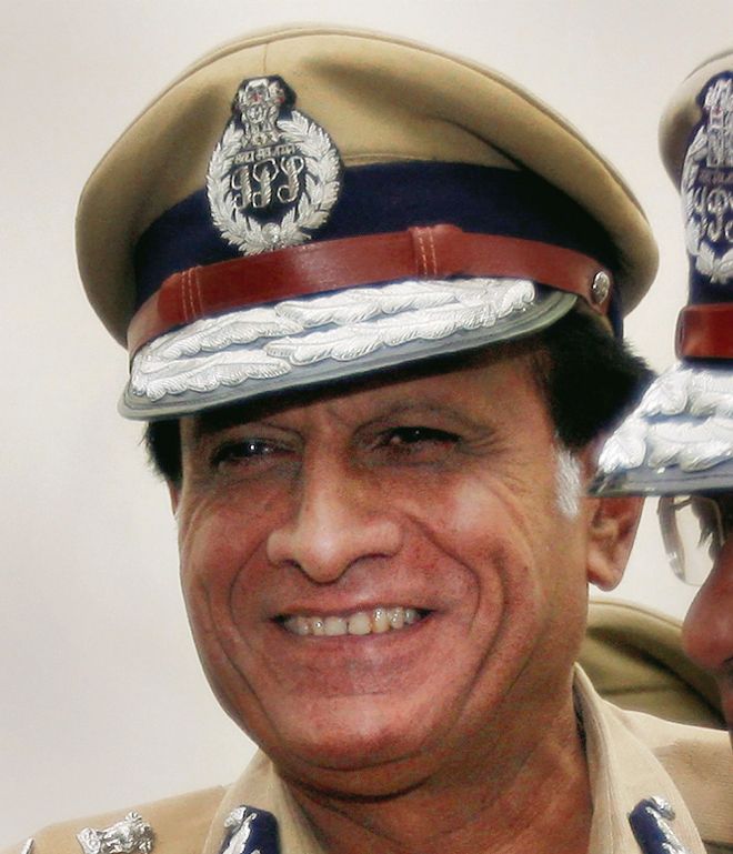 Delhi ex-top cop Dadwal passes away
