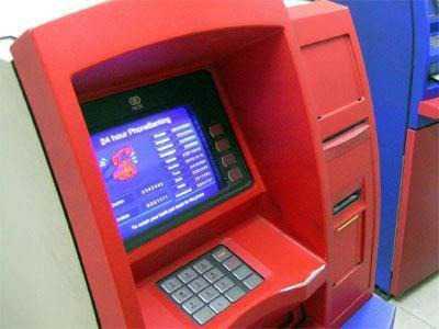 ATM theft foiled, miscreant held