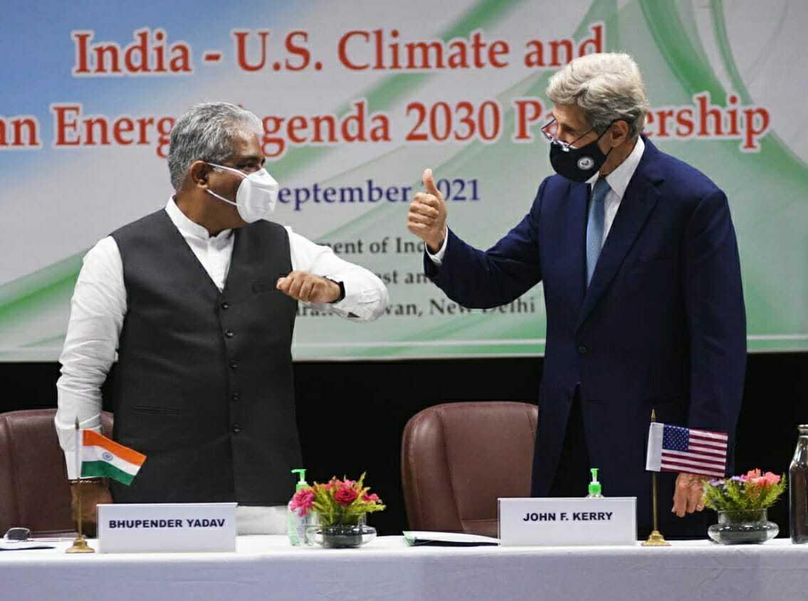 Union Minister of Environment of India held a conversation with U.S.  Special Presidential Envoy for Climate (SPEC), Mr. John Kerry, to discuss  Climate Action and Finance Mobilization Dialogue (CAFMD) Track under  India-US