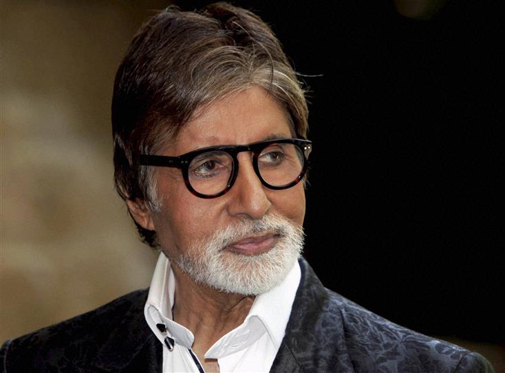 Amitabh Bachchan&#39;s response to fan about pan masala ad: It&#39;s employing so many people