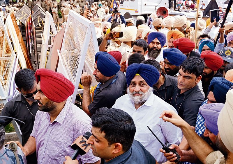 SAD chief Sukhbir Singh Badal courts arrest over land relief