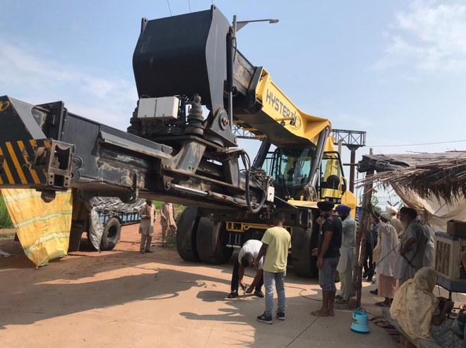 Firms support farm stir, move machinery from Adani Dry Port at Kila Raipur