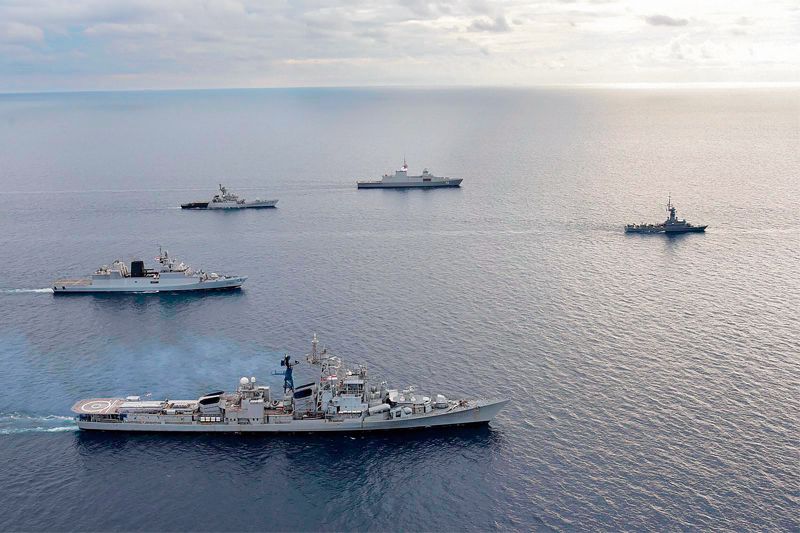 India, Singapore hold drill in South China Sea
