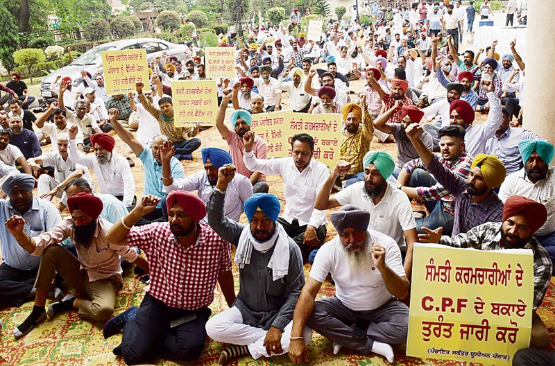 Panchayat secretaries protest delay in salaries, pension in Mohali