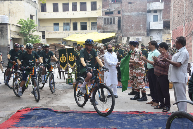 ITBP organises cycle rally, plantation drive to pay tribute to martyr Sukhdev Thapar