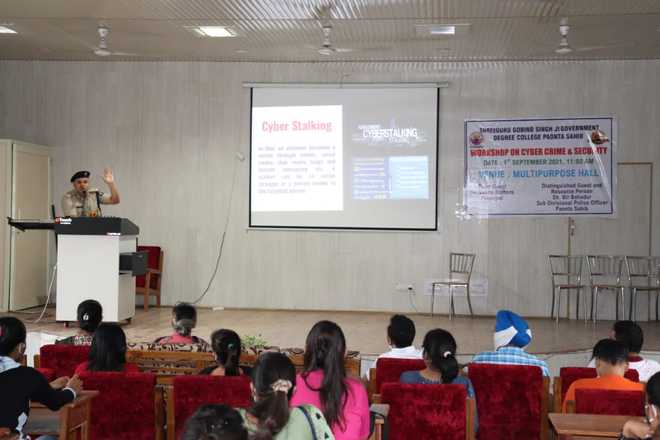 Workshop on cyber threats at Government Degree College, Paonta Sahib