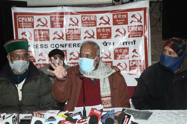 MLA Rakesh Singha slams Himachal government for pay anomalies