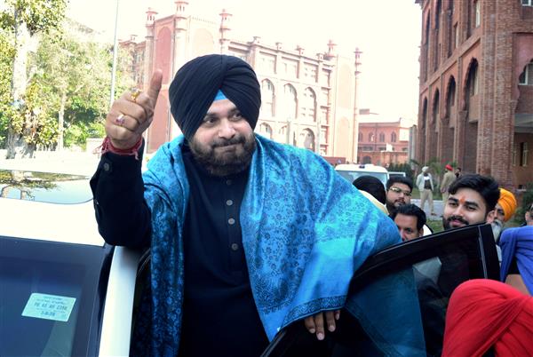 Punjab polls: Navjot Sidhu's assets worth Rs 44.63 crore, including 2 high-end SUVs, watches worth Rs 44 lakh