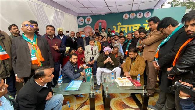 Capt Amarinder files nomination papers from Patiala Urban; inaugurates party office
