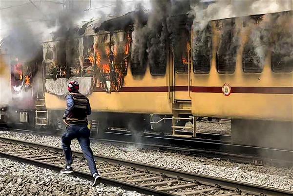 Violence by rail job aspirants: Exams suspended, grievance panel set up, minister appeals for calm
