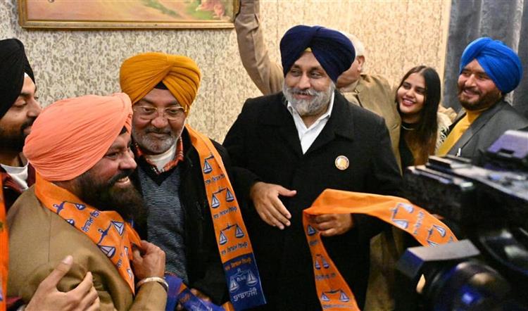 Jalandhar: BJP councillor Manjinder Singh Chatha joins SAD