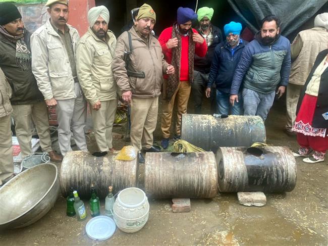Police crackdown on illicit liquor in district rural areas
