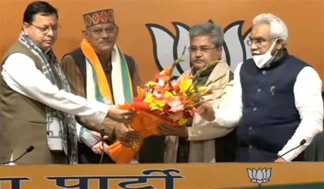 BJP unveils nationalism pitch in Uttarakhand, late CDS' brother joins party