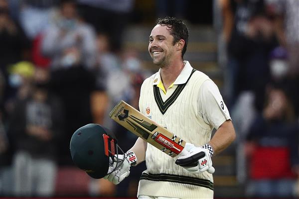 Ashes: Travis Head lifts Australia in final Test