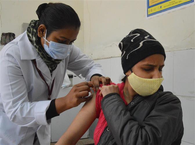 3 dead; 914 test positive in Ludhiana
