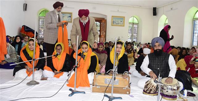 'Prakash Purb' of Guru Gobind Singh celebrated at Khalsa College, Amritsar
