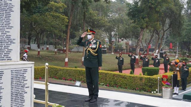 Western Command commemorates Army Day