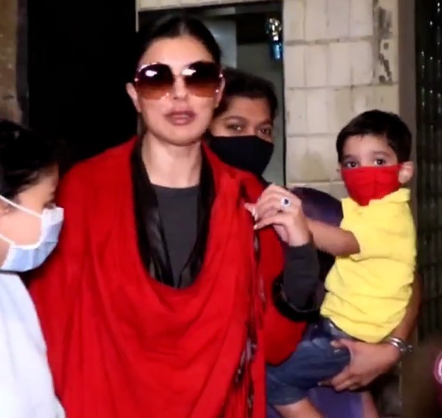 Watch: Has Sushmita Sen adopted a baby boy after daughters Renee and Alisah?