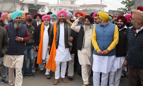 Rana Gurjeet Singh campaigns for his 'Independent' son against Cong's official candidate