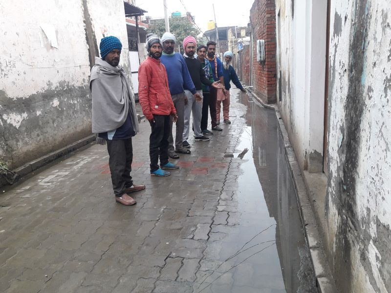 Khadoor Sahib: Overflowing sewage a bane