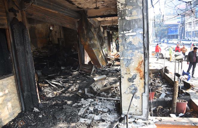 3 eateries gutted in fire at Feroze Gandhi market in Ludhiana