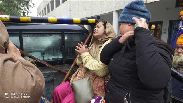 Nihangs assault Sikh woman for 'sacrilege' bid in gurdwara