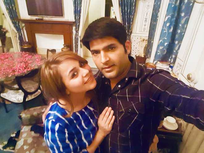 Kapil Sharma proposed Ginni Chatrath when he was 'drunk'? Watch wife's epic reply to 'what made her fall in love with the  scooter owner'
