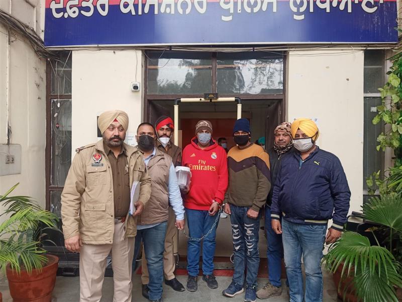 Two criminals arrested; stolen car, illicit pistol recovered in Ludhiana