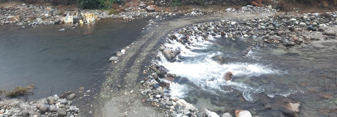Temporary roads on Tirthan riverbed disturb its natural flow