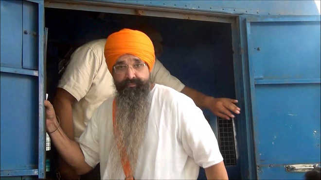 Beant Singh assassination: Balwant Singh Rajoana seeks parole to attend  father's last rites : The Tribune India