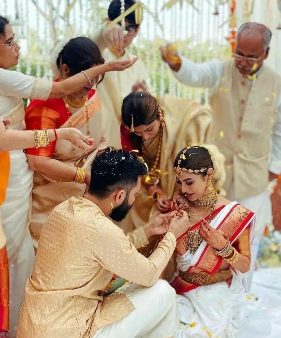 Actress Mouni Roy gets married to boyfriend Suraj Nambiar, pics surface
