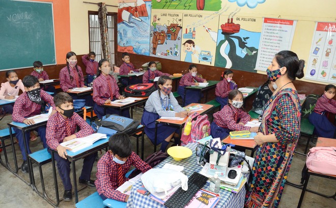 Open House:  Should the Punjab Government allow opening of schools and colleges after the winter vacation?