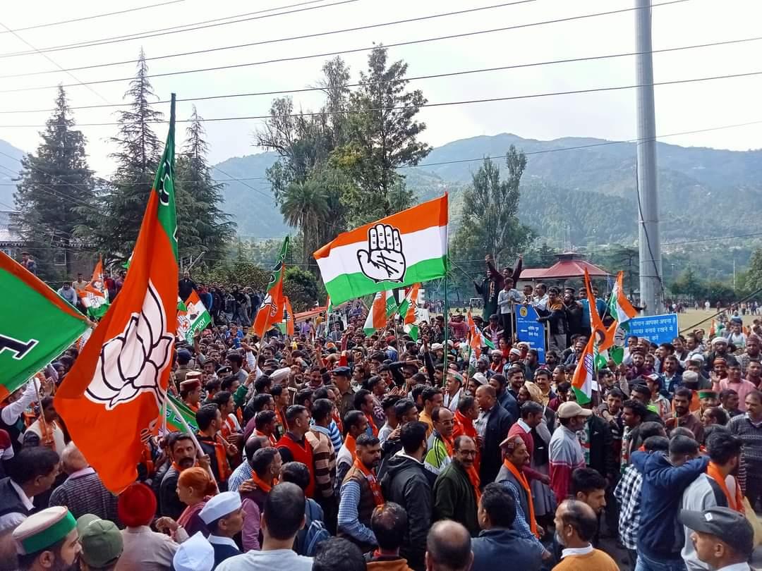 Himachal polls: Over 200 candidates file nomination papers