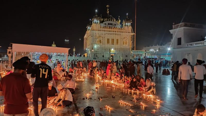 Diwali celebrated with fervour in Tarn Taran