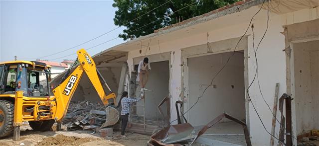 Illegal house, shops of criminals demolished in Nuh, Rewari