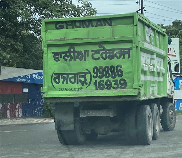 No check on overloaded vehicles plying in Patiala city