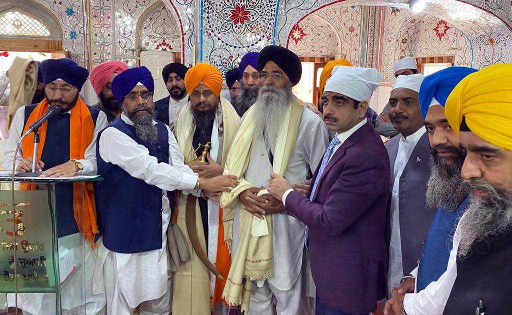 Sikh bodies seek 'visa on arrival' for pilgrims visting Pakistan gurdwaras