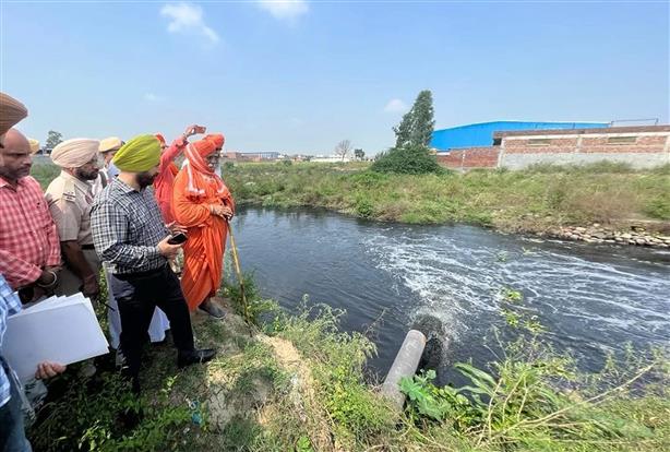 Stop untreated flow into Kala Sanghian drain: Jalandhar DC