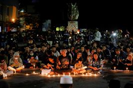 125 die as tear gas triggers stampede at Indonesian football game