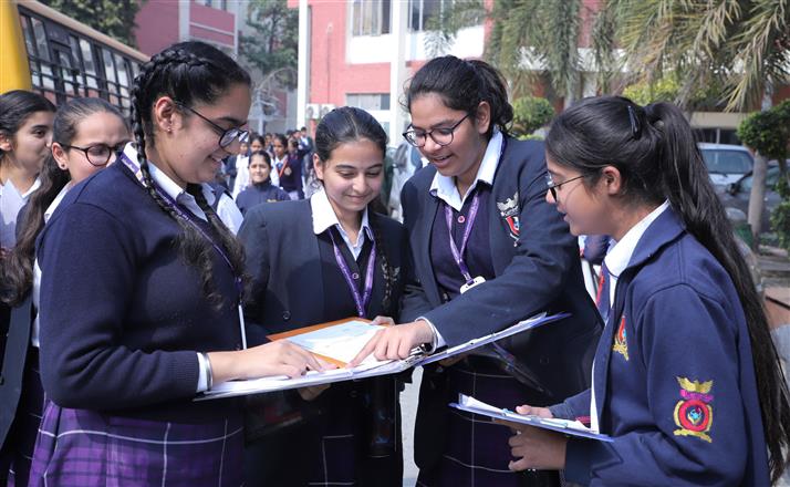 Don’t force parents to buy uniforms from specific shops: Jalandhar DRB to schools